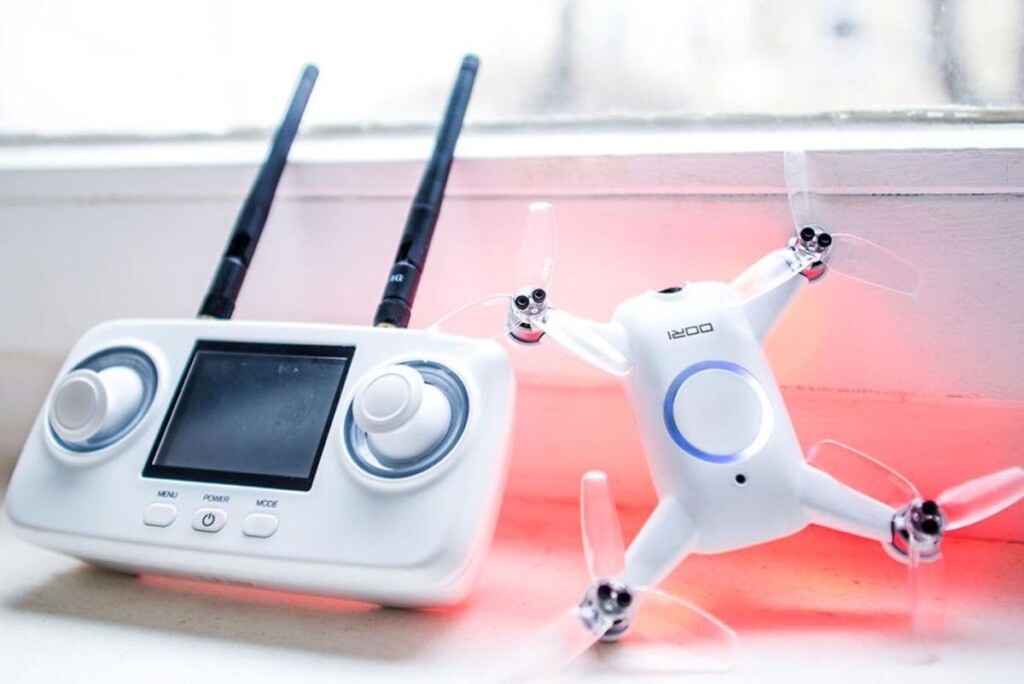 Best drones under $1000 - UVify OOri drone